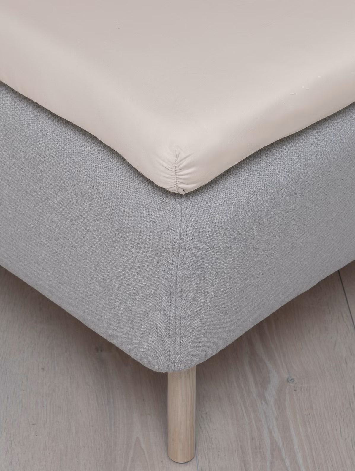 Konvoluttlaken sateng lys beige