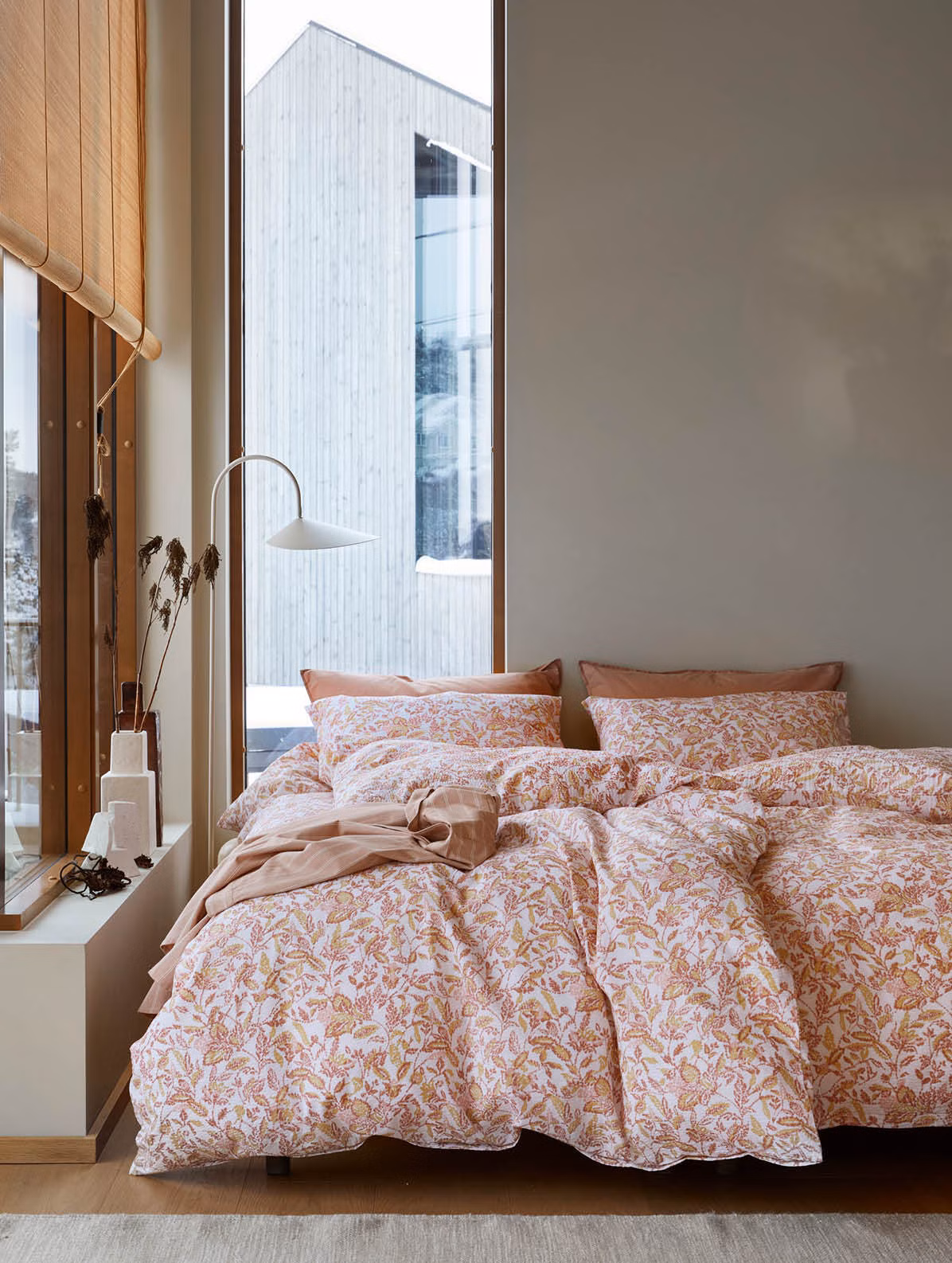 Barbro kreppsengesett varm rosa