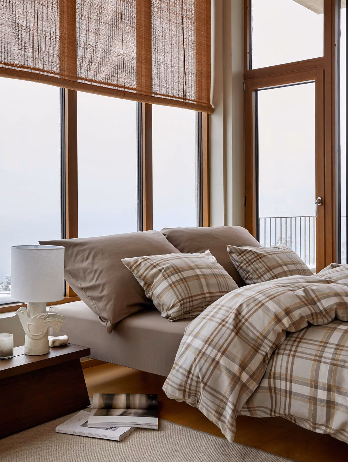 Richard sengesett beige