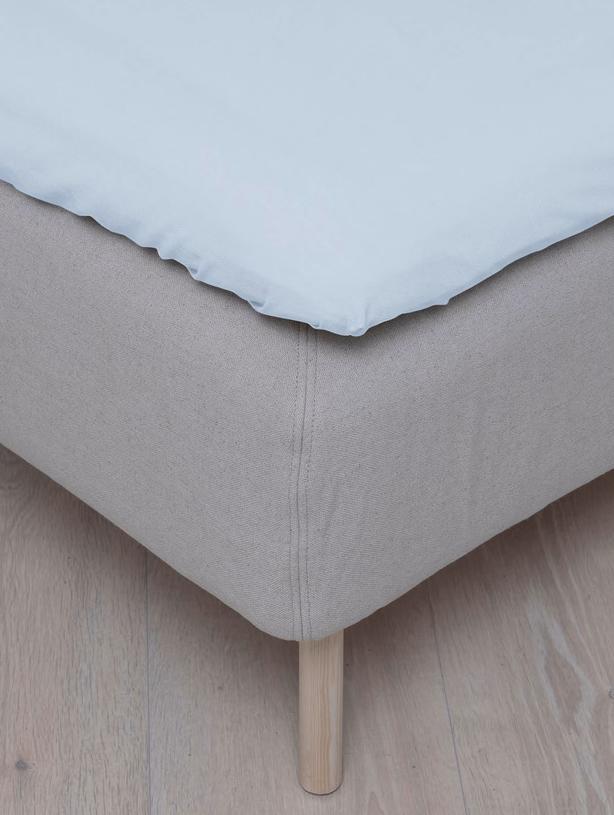 Frøya laken dempet blå