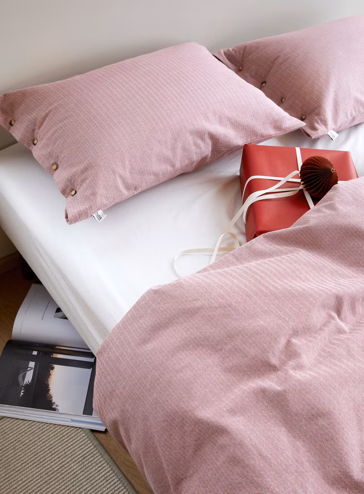 Balder flanellsengesett rød